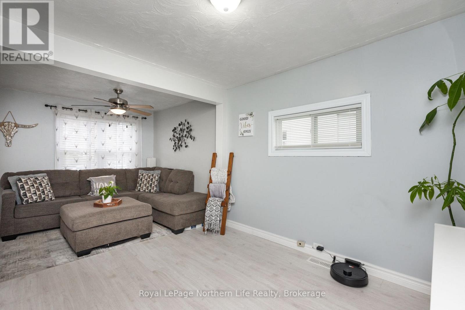 133 Princess Street E Property Photo 7