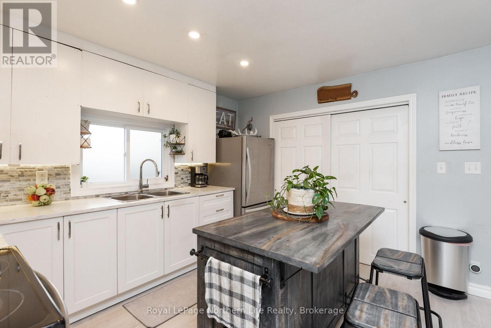 133 Princess Street E Property Photo 10