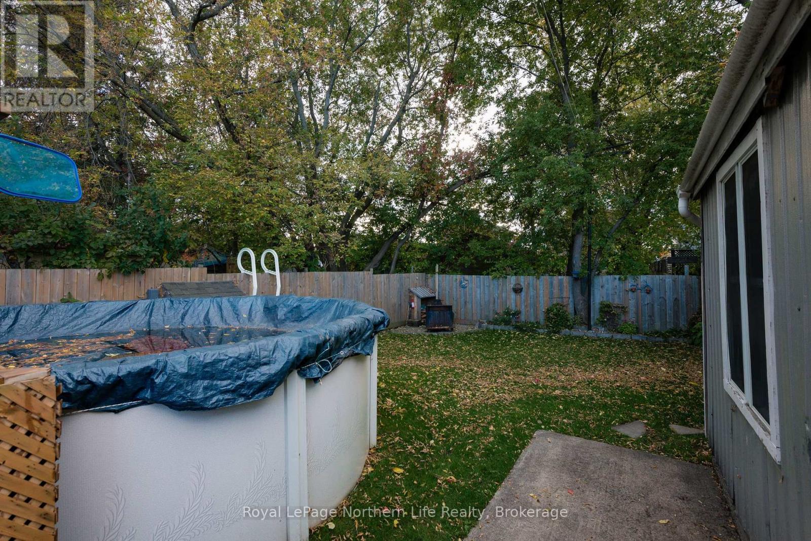 133 Princess Street E Property Photo 35