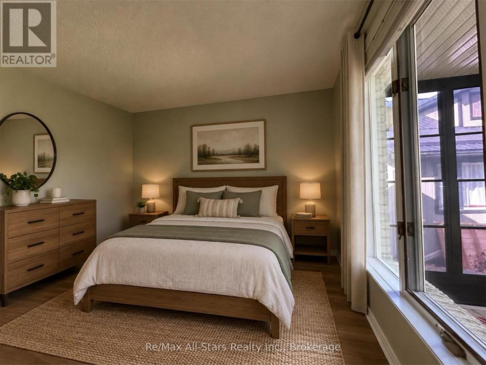 4 - 8 Sherwood Street Property Photo 6