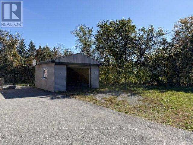 2717 Stagecoach Road Property Photo 4