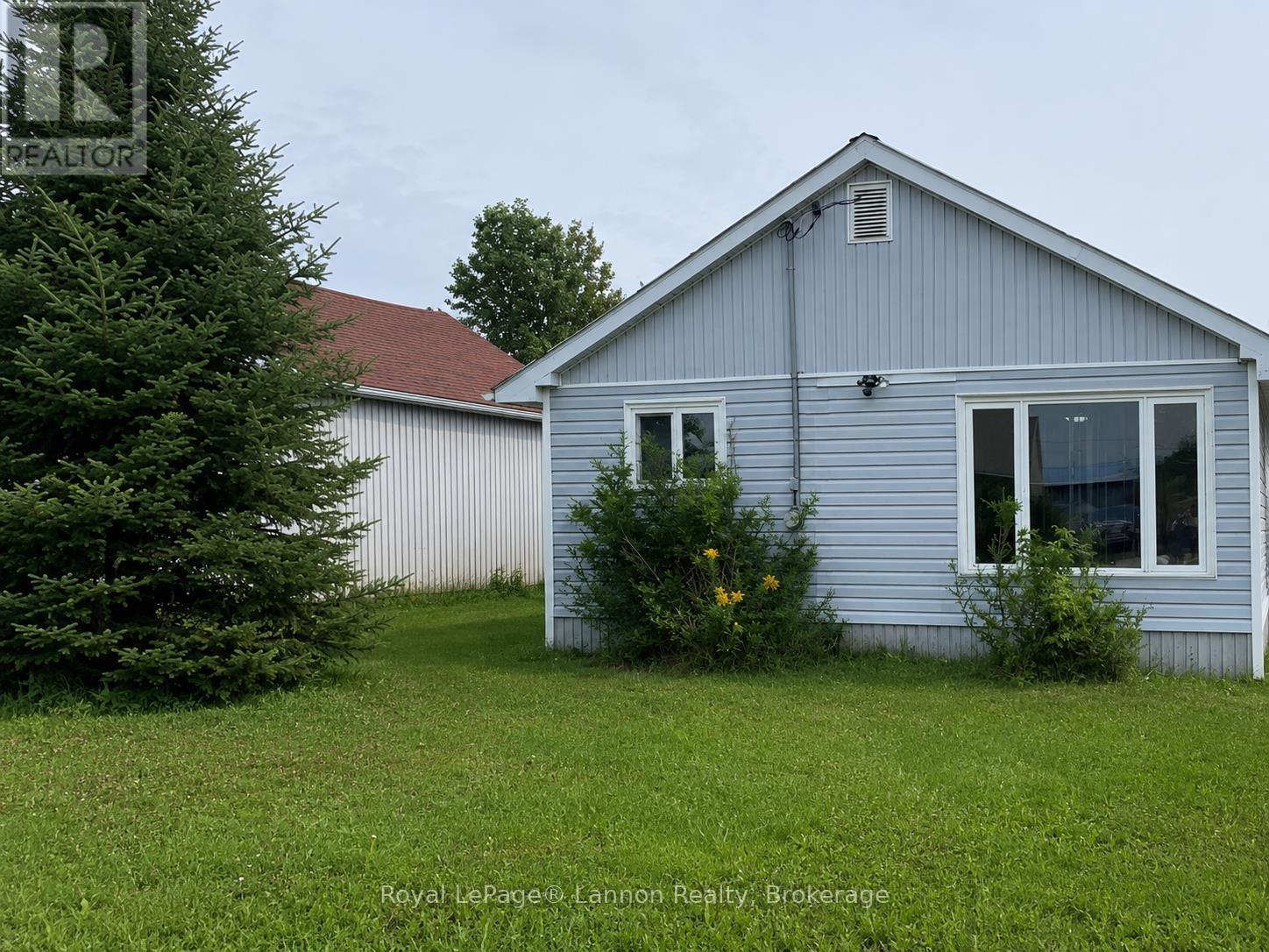 123 Burns Street Property Photo 1
