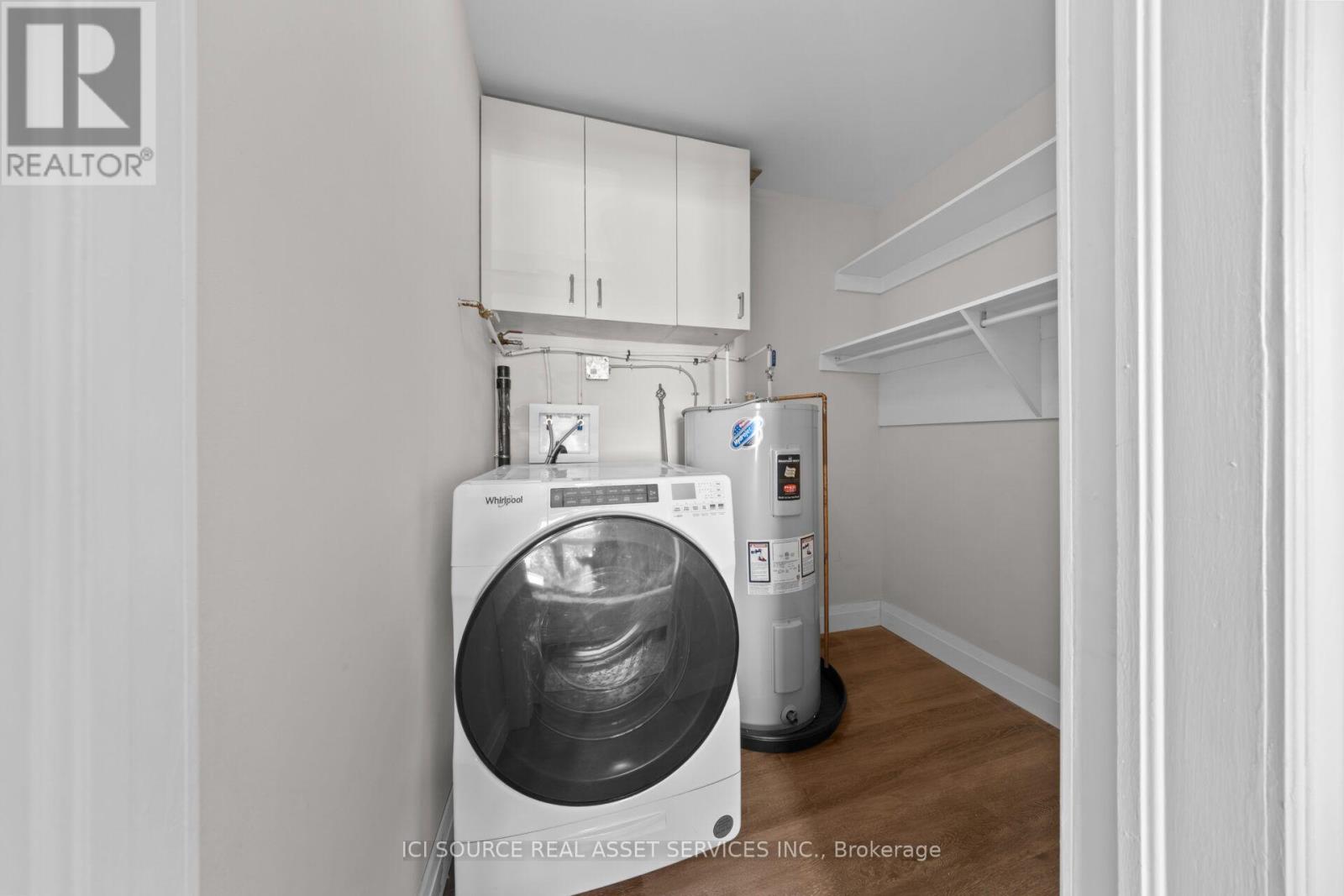 3 - 48 Wilson Street W Property Photo 22