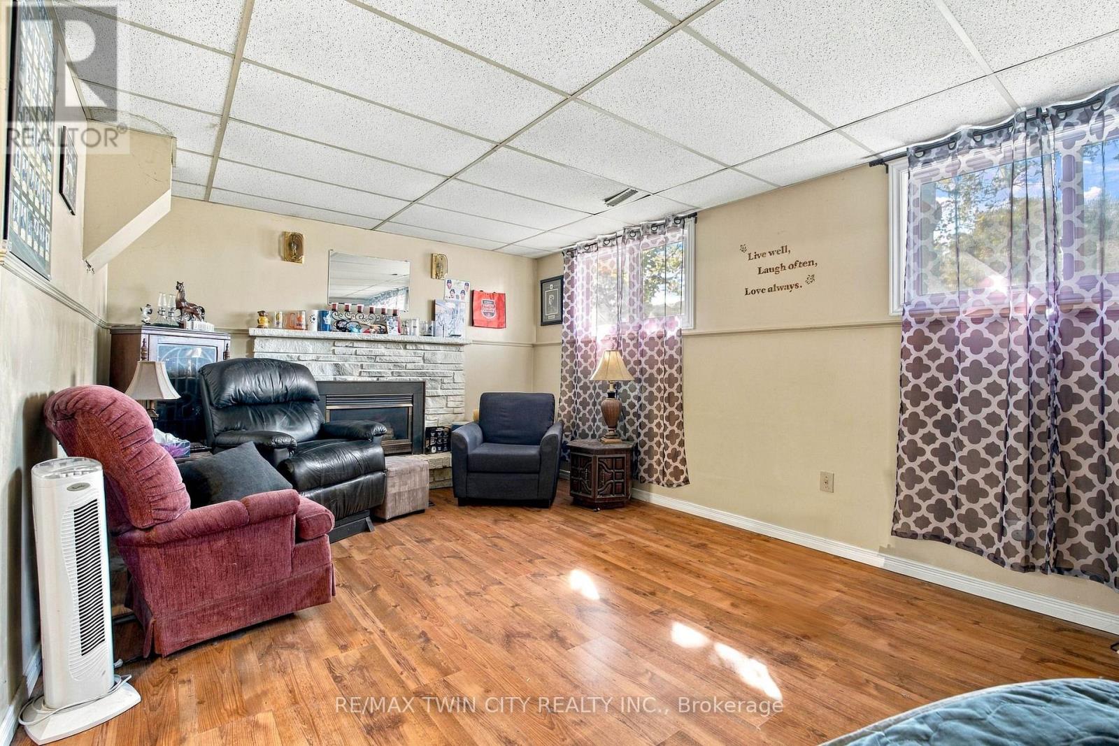 170 Sunset Boulevard Property Photo 29