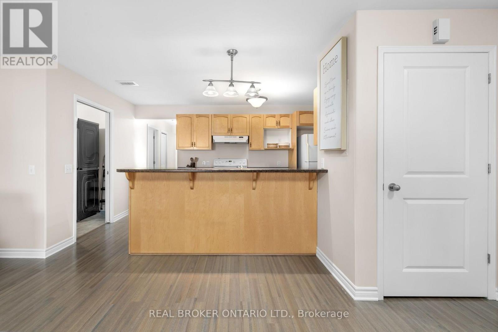 2 - 125 Prescott Street Property Photo 15