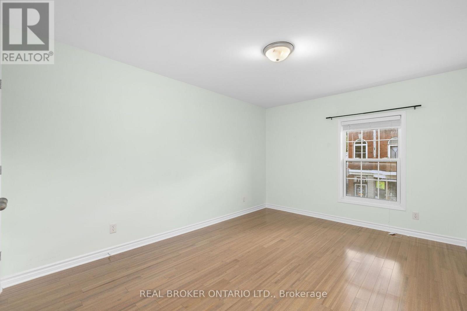 2 - 125 Prescott Street Property Photo 33