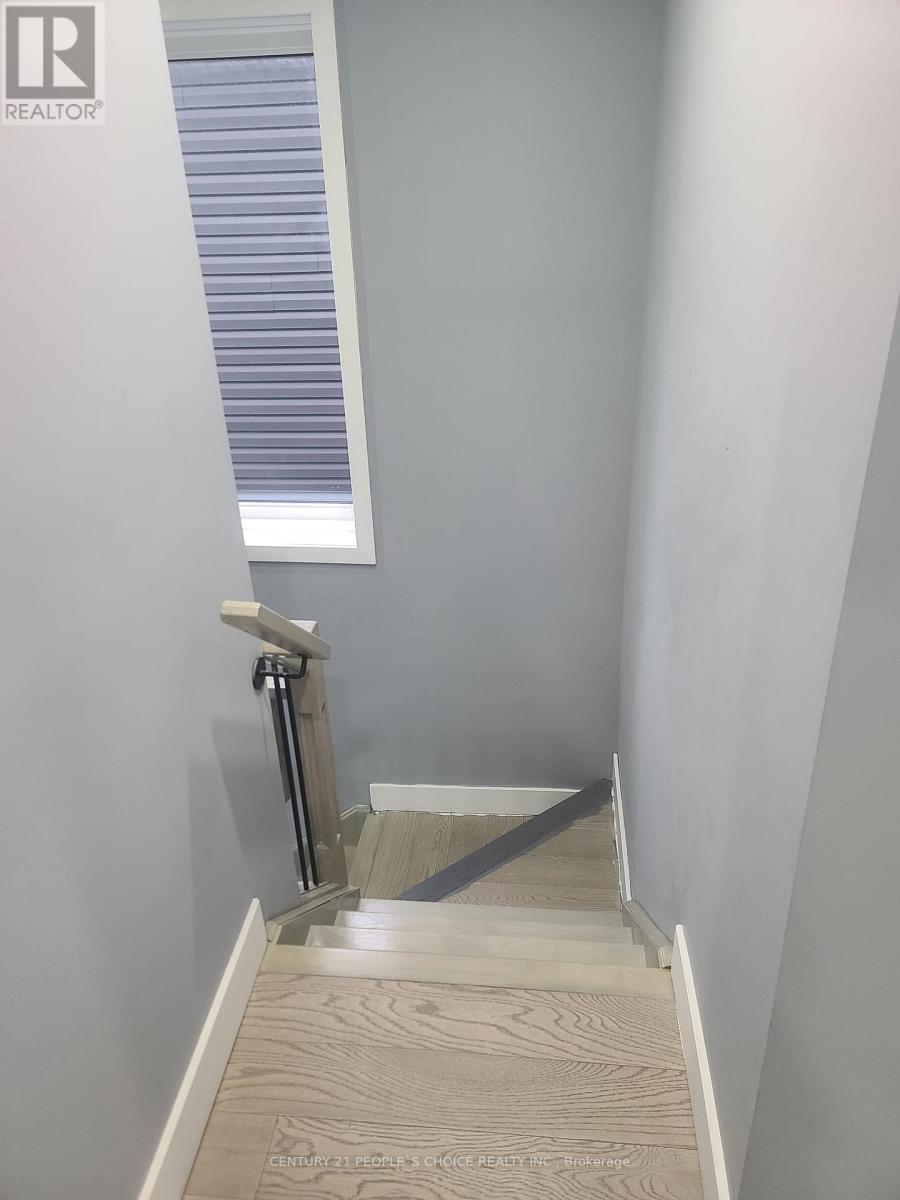 (upper) - 84 Beland Avenue Property Photo 10