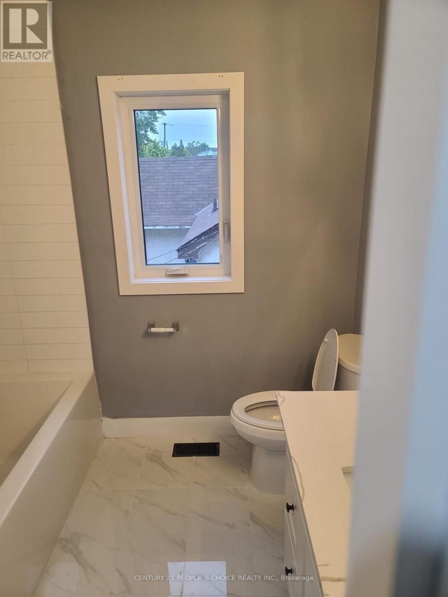 (upper) - 84 Beland Avenue Property Photo 19