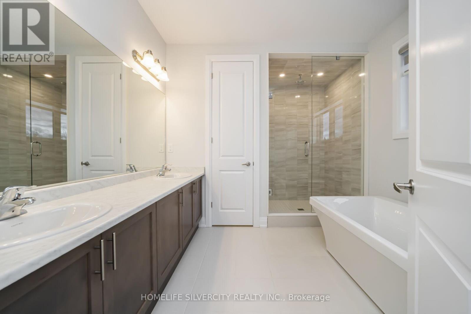 149 Harwood Avenue Property Photo 22