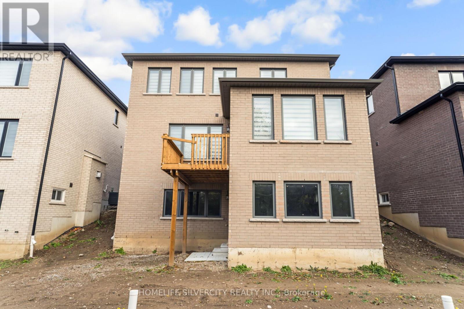 149 Harwood Avenue Property Photo 43