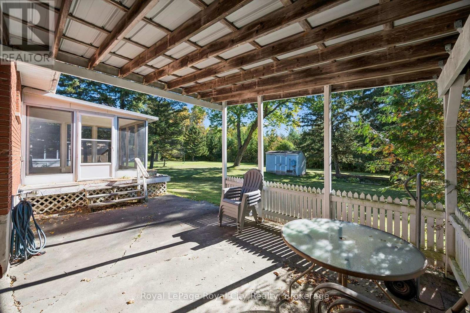 7065 Fife Road Property Photo 23