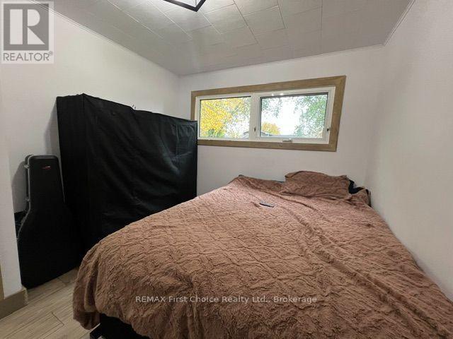 656 First Street E Property Photo 18