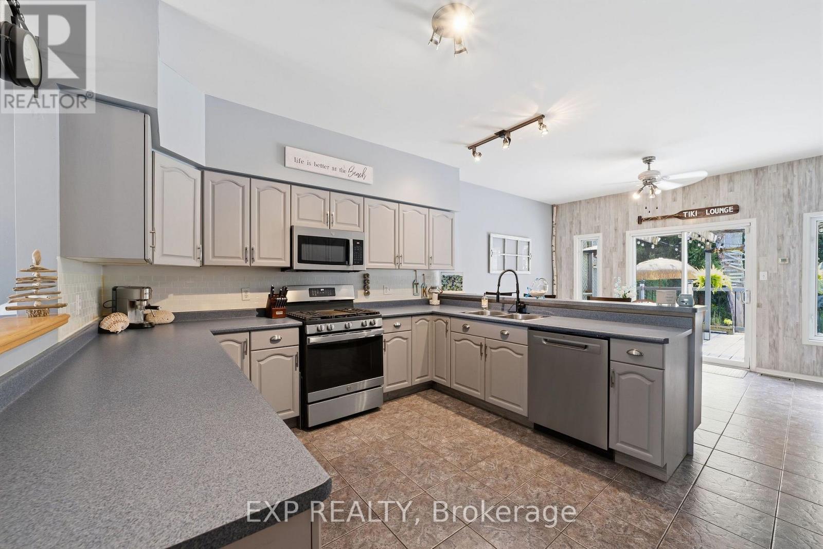 44 Juniper Crescent Property Photo 6