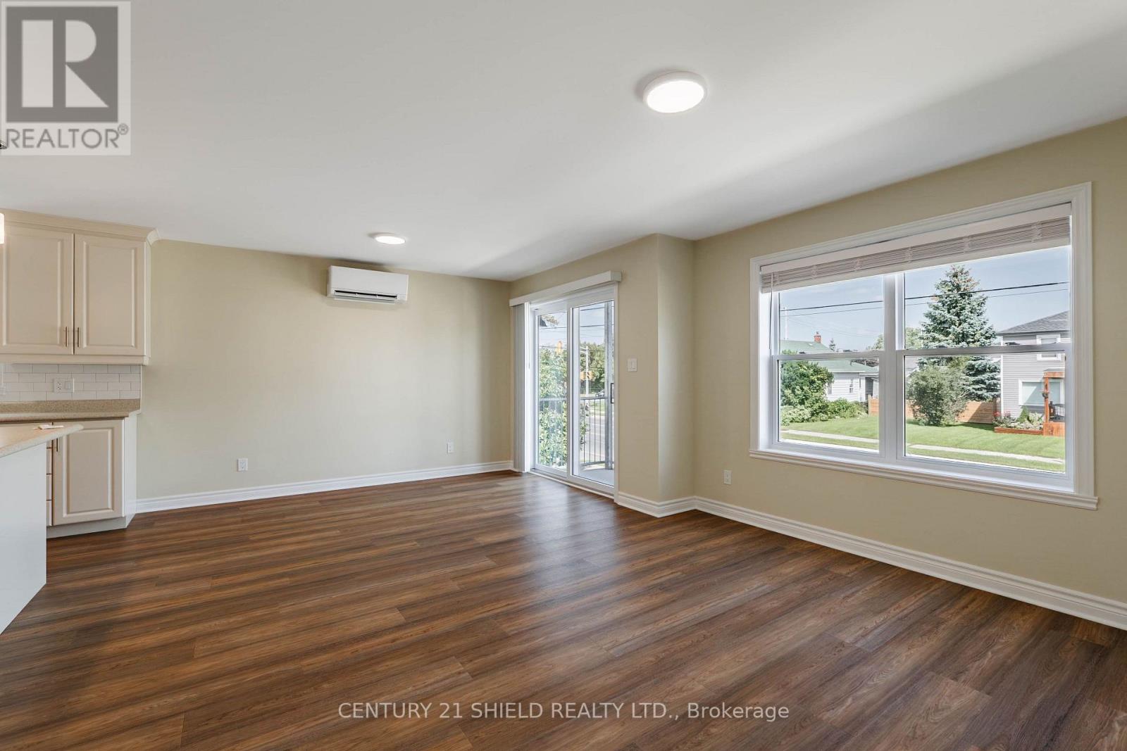 B - 1234 Cumberland Street Property Photo 13