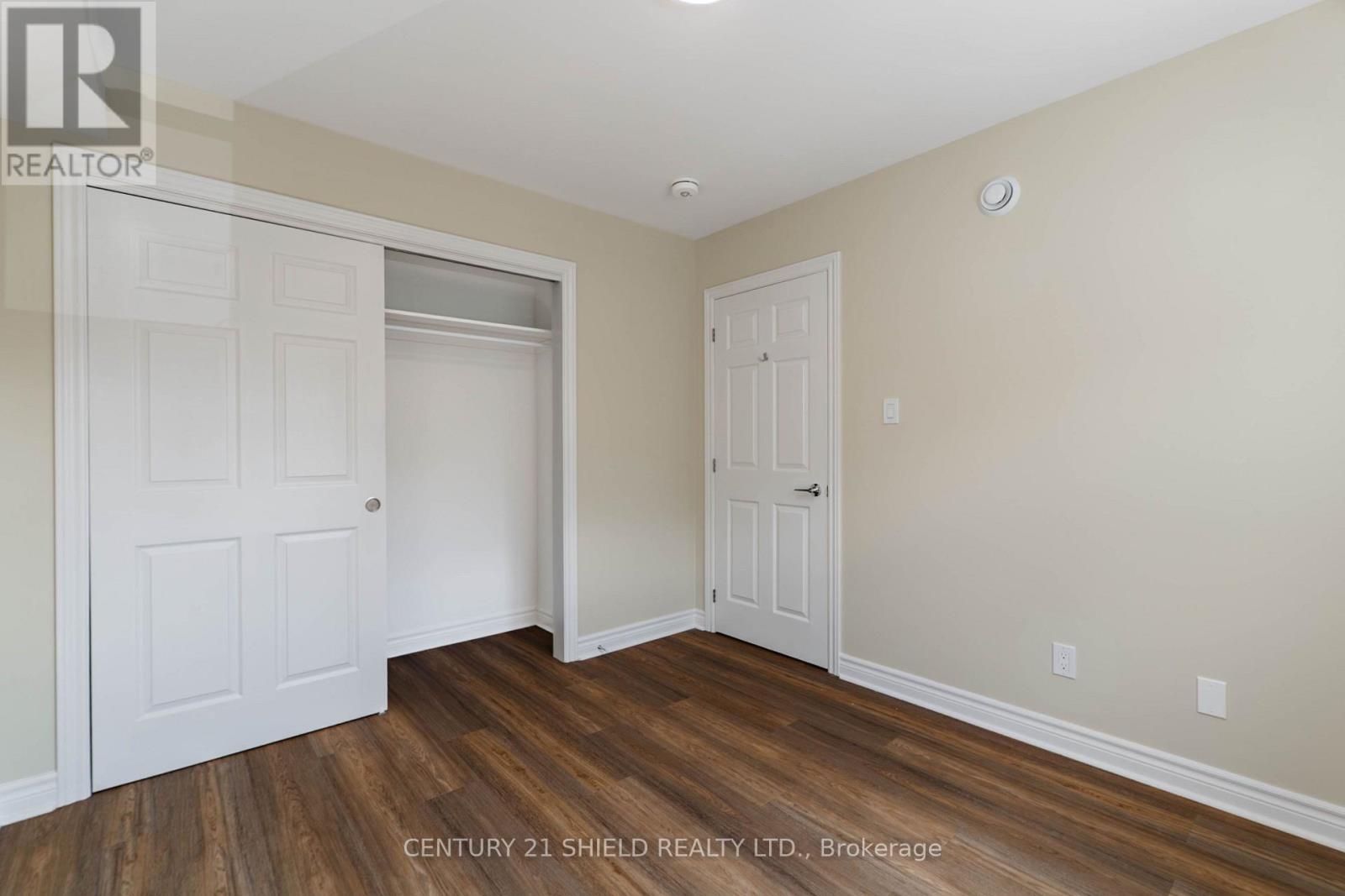 B - 1234 Cumberland Street Property Photo 16