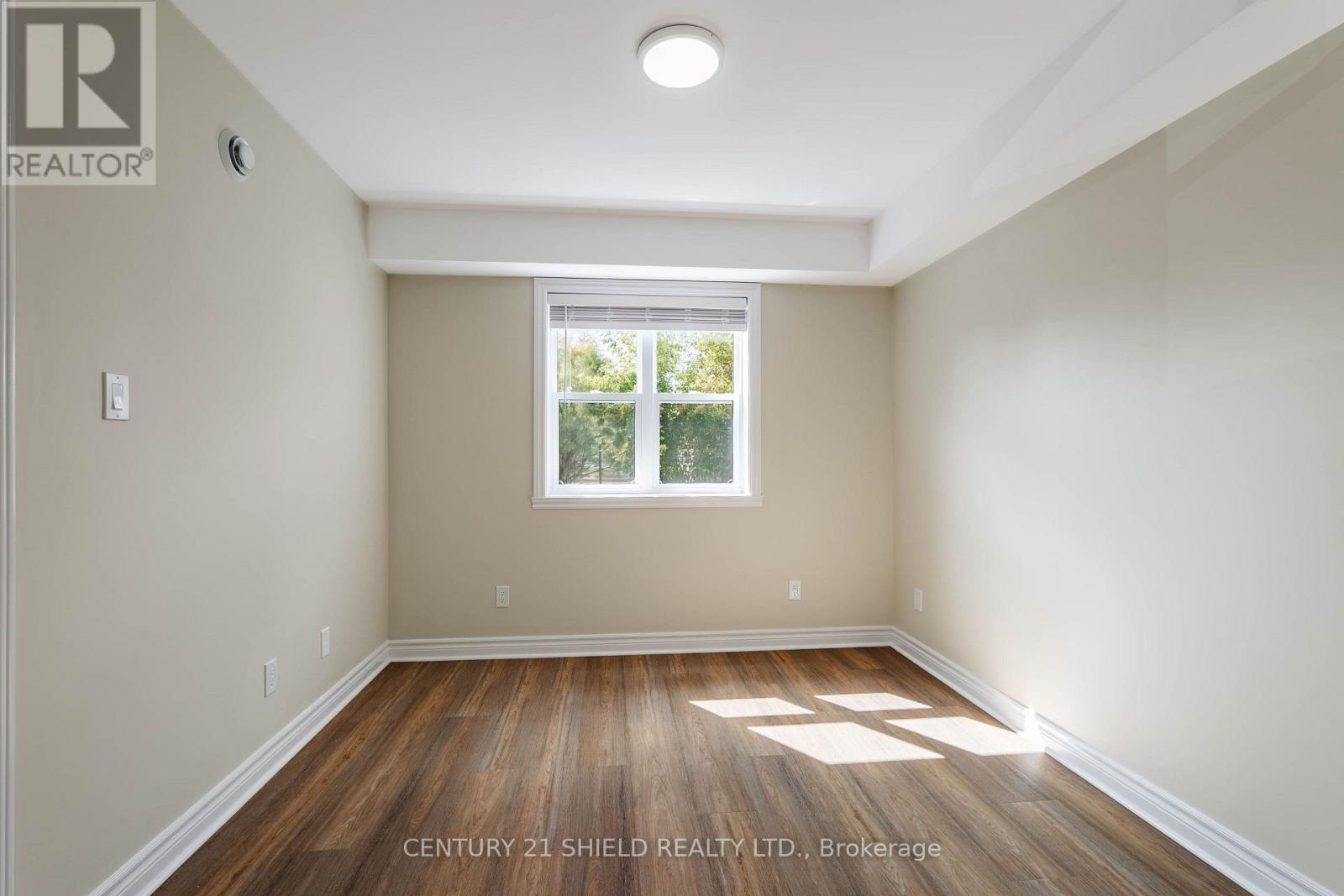 B - 1234 Cumberland Street Property Photo 17