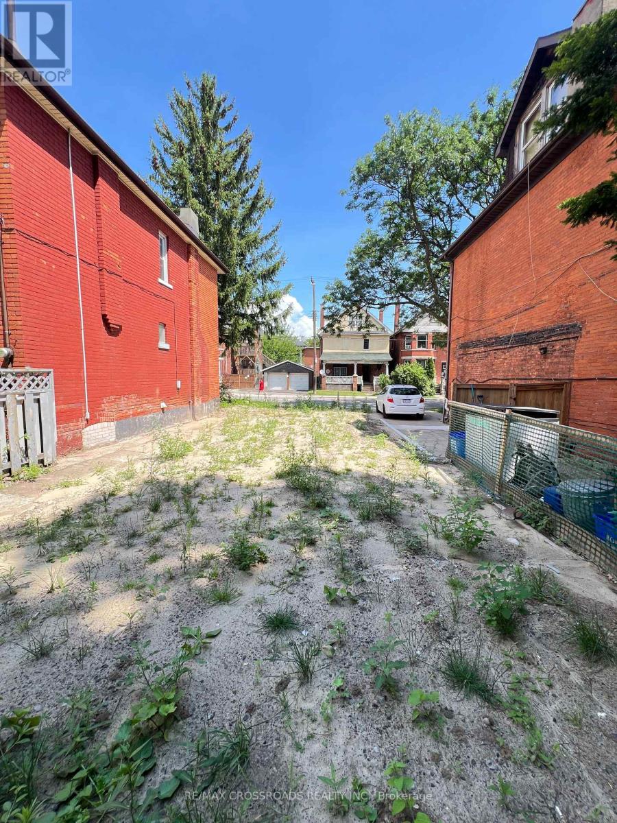 128 Stinson Street Property Photo 2