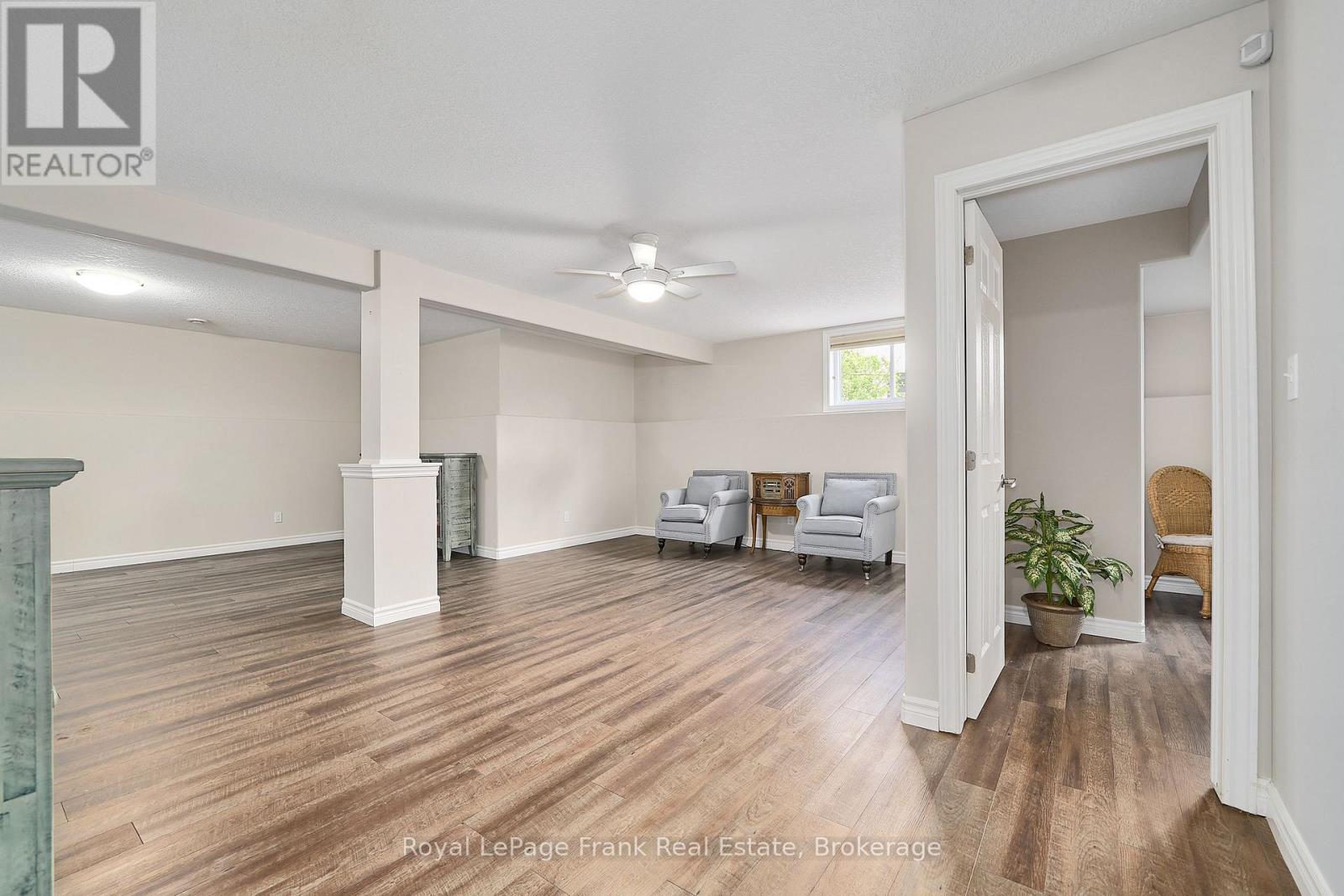 11 Fox Den Drive Property Photo 30