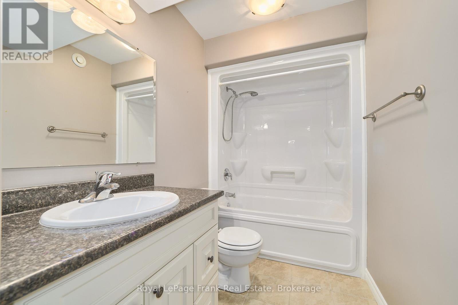 11 Fox Den Drive Property Photo 33