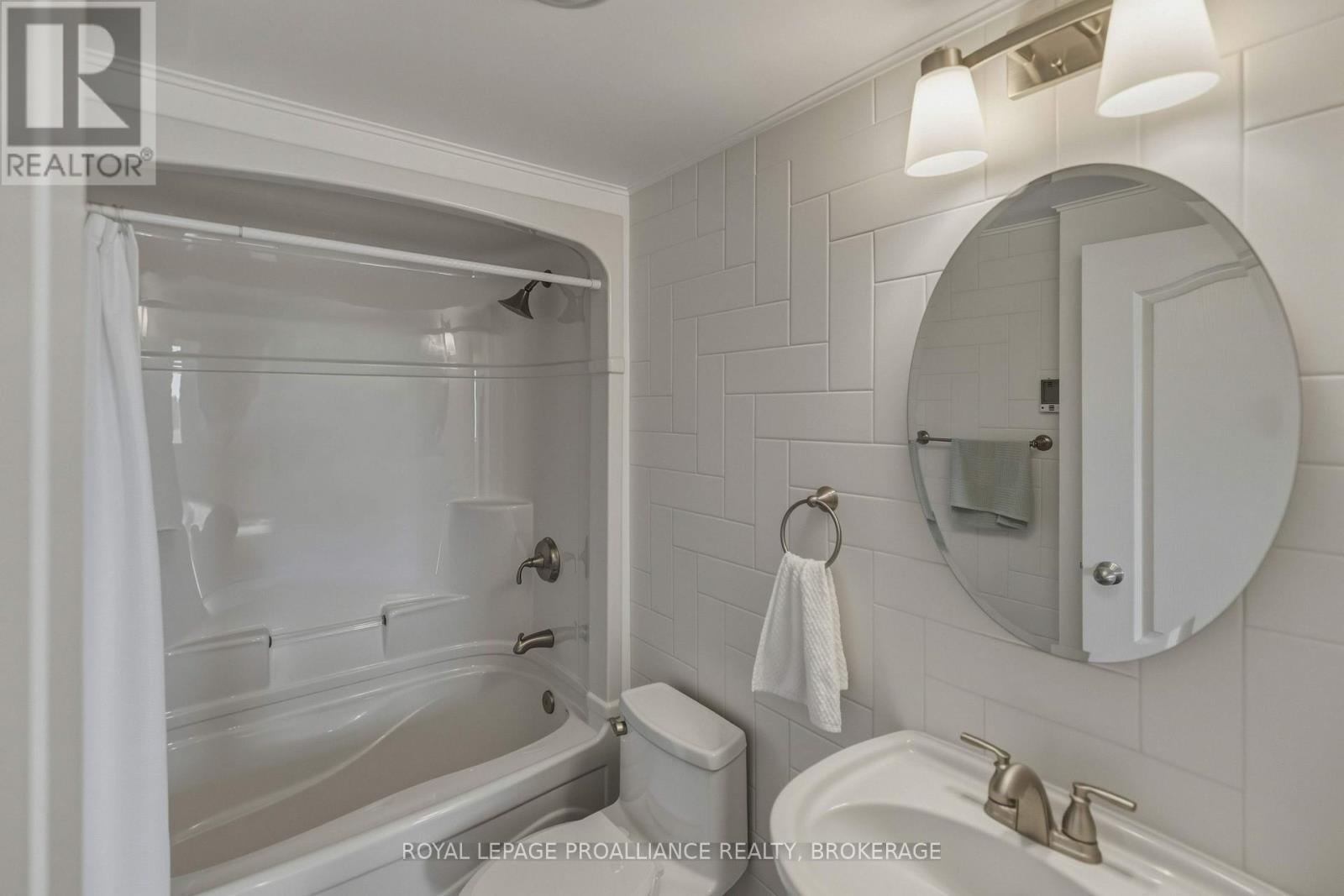 301 - 649 Davis Drive Property Photo 19