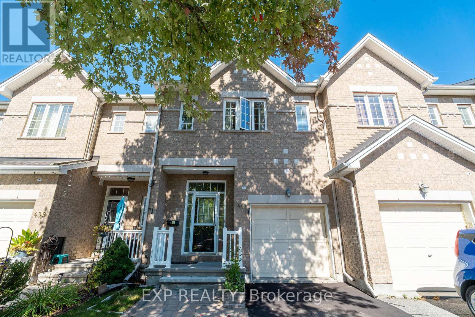 441 Foxhall Way Property Photo 3