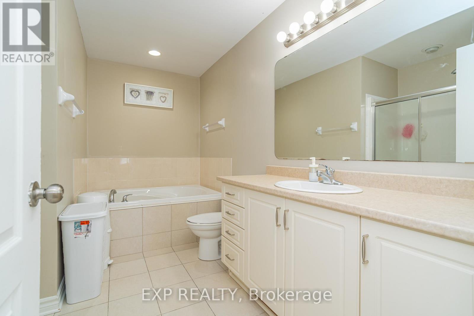 441 Foxhall Way Property Photo 17