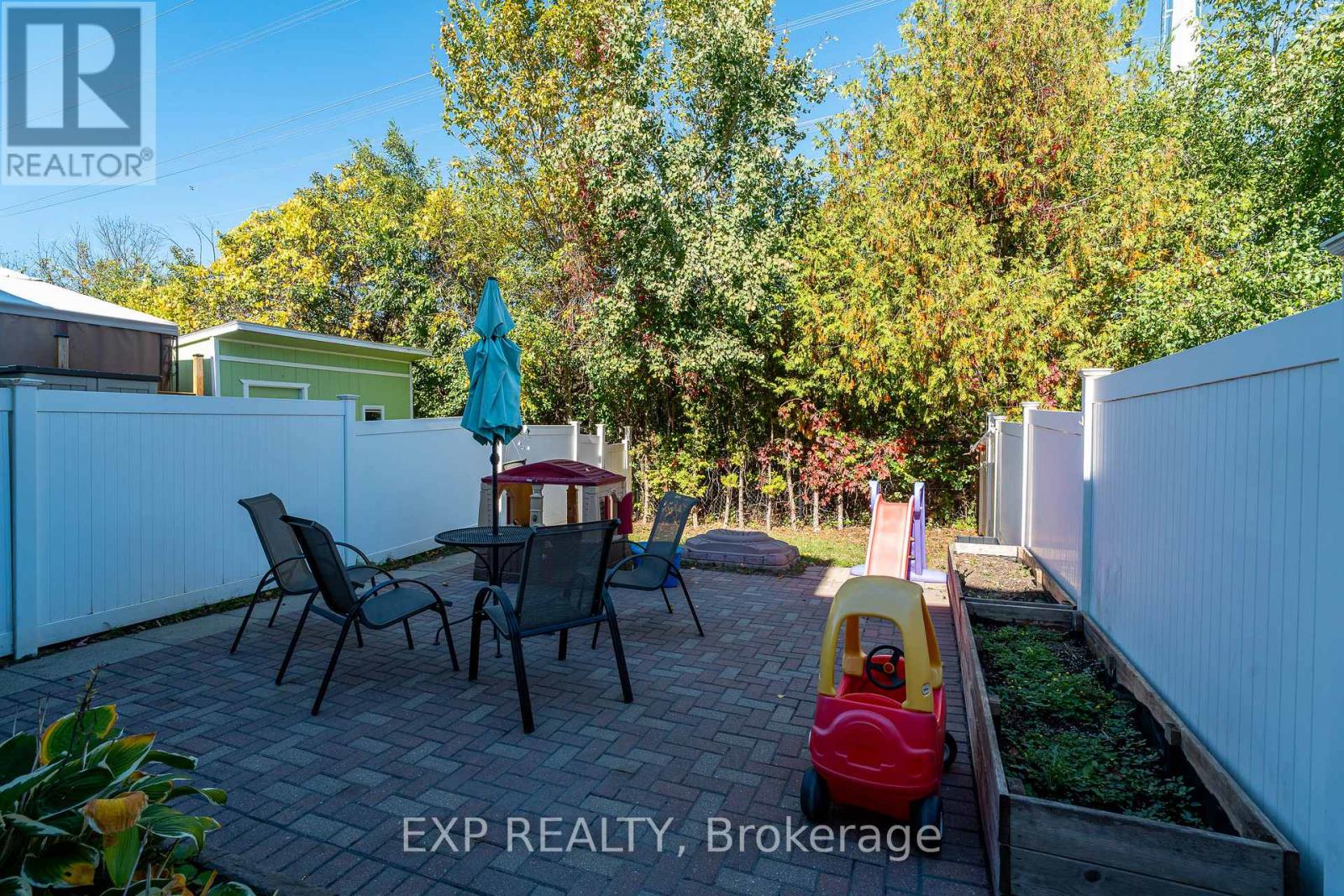 441 Foxhall Way Property Photo 24