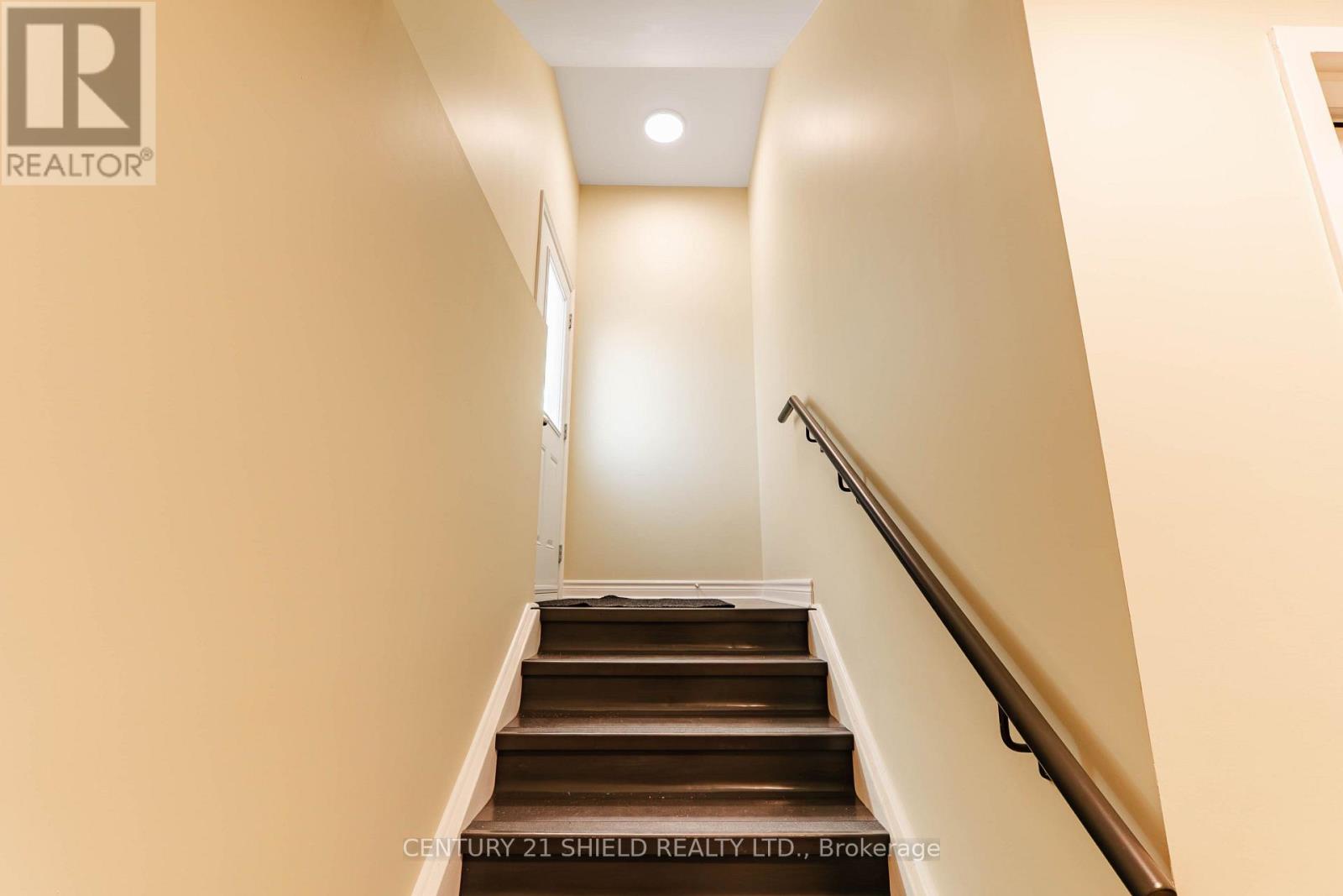 C - 1234 Cumberland Street Property Photo 15