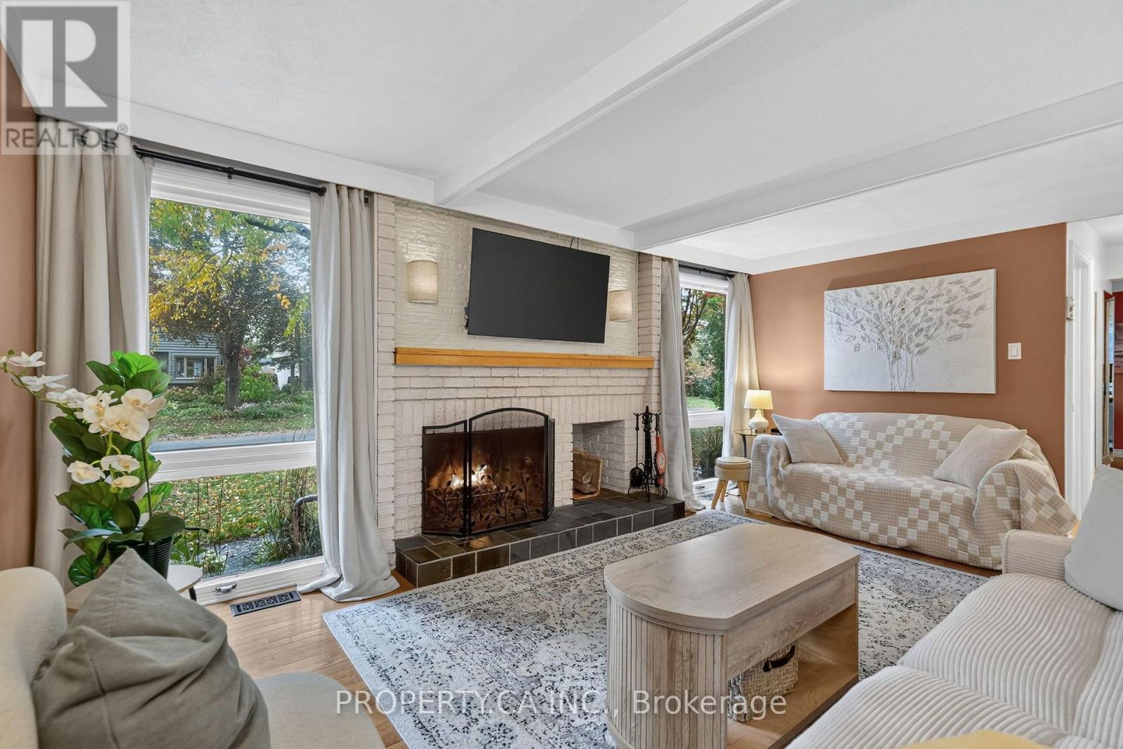 22 Northview Road Property Photo 5