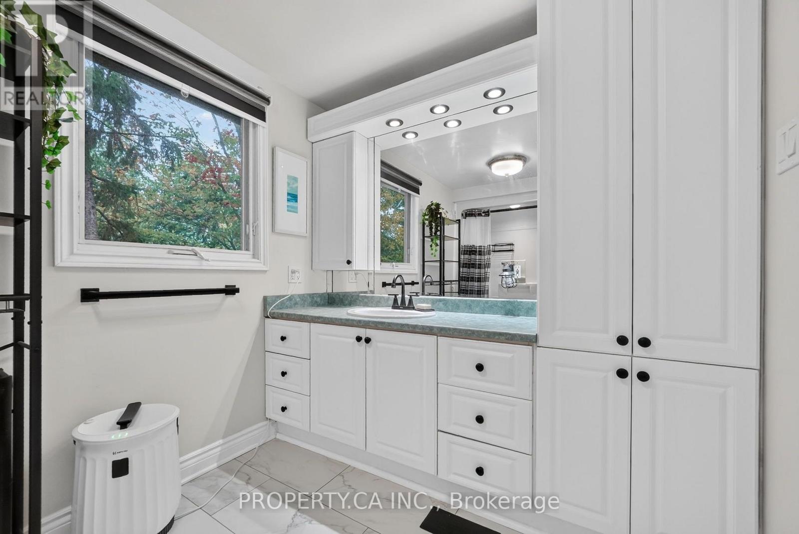 22 Northview Road Property Photo 27