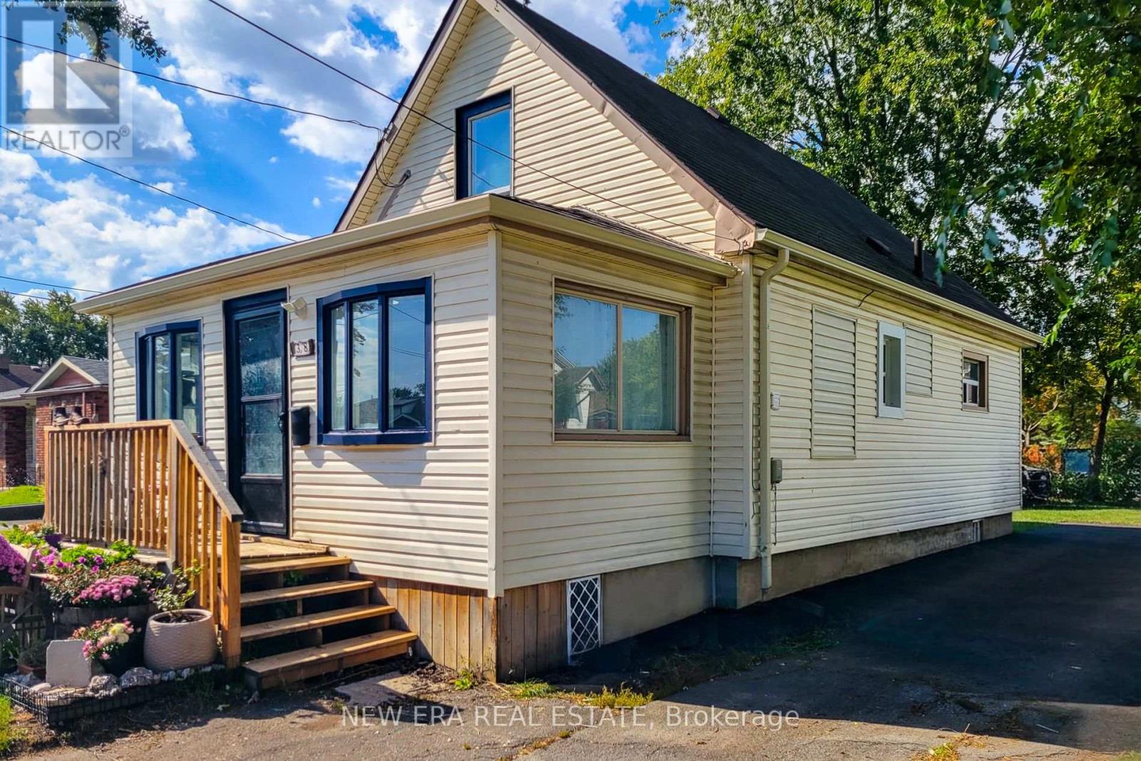 38 Clifford Avenue Property Photo 4