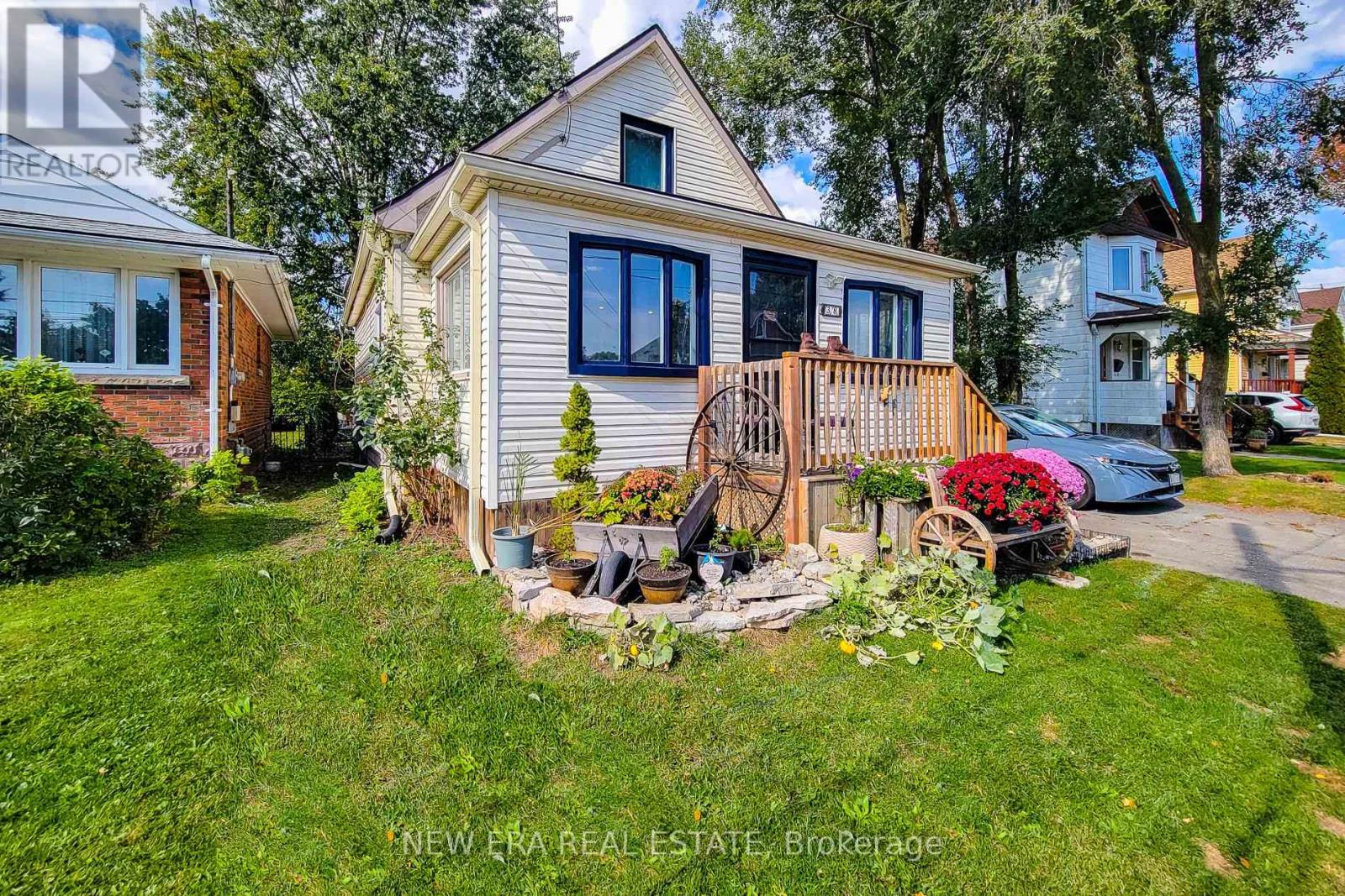 38 Clifford Avenue Property Photo 6