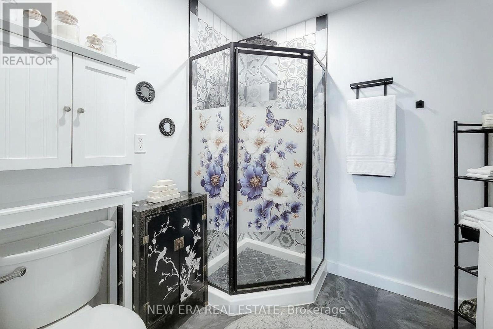 38 Clifford Avenue Property Photo 30