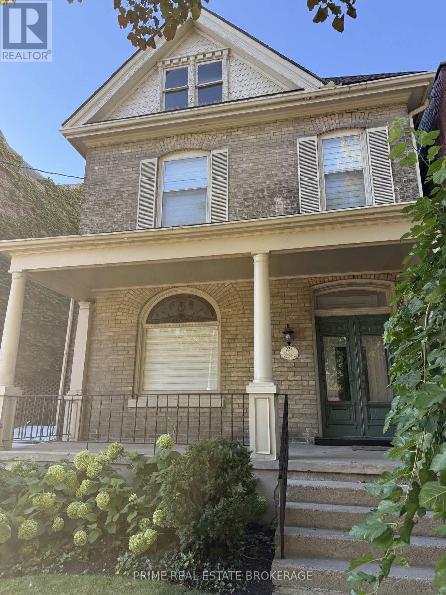 234 Hyman Street Property Photo 4