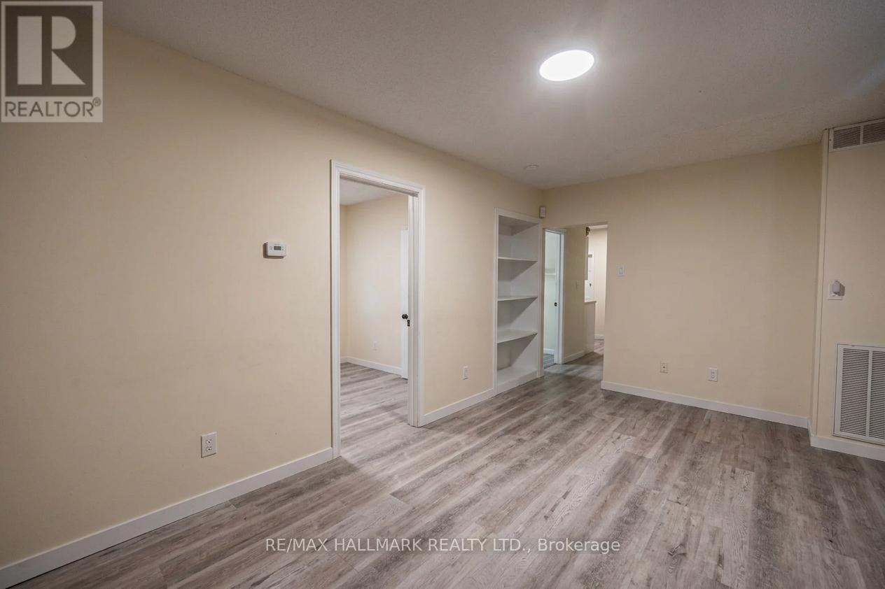 (main Floor) - 307 Grey Street Property Photo 4