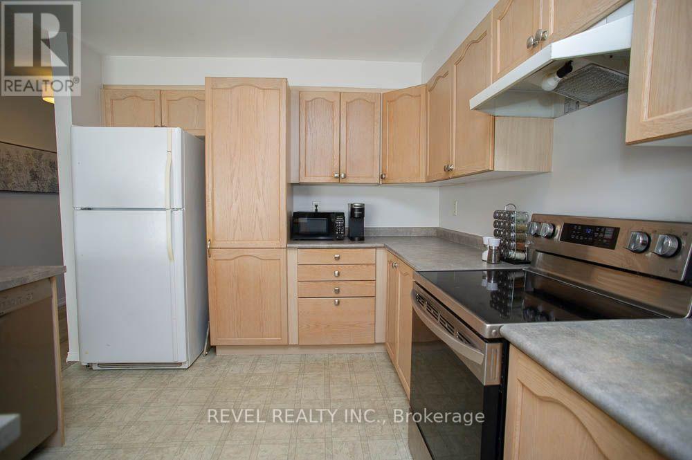 48 Lovell Crescent Property Photo 14