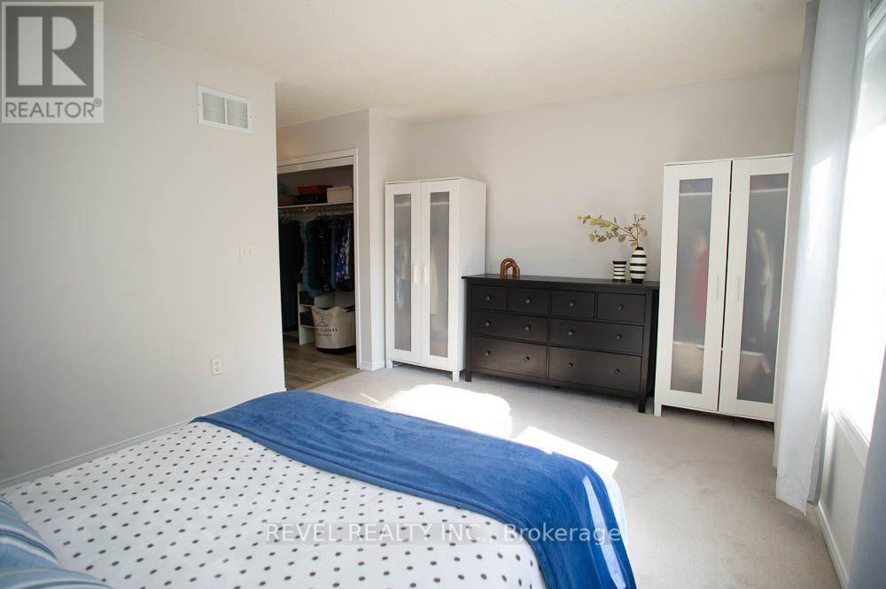 48 Lovell Crescent Property Photo 16