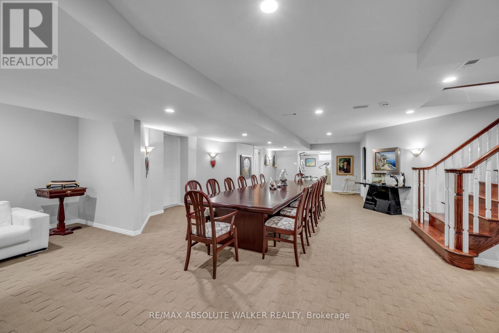 962 Cameron Street Property Photo 37