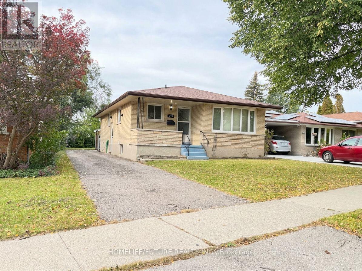 272 Kinzie Avenue Property Photo 1