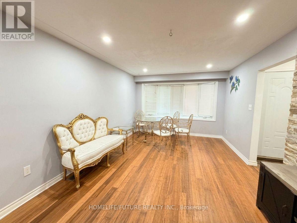 272 Kinzie Avenue Property Photo 7