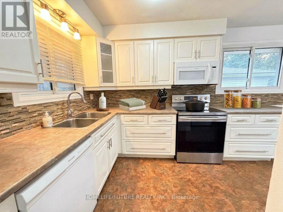 272 Kinzie Avenue Property Photo 10