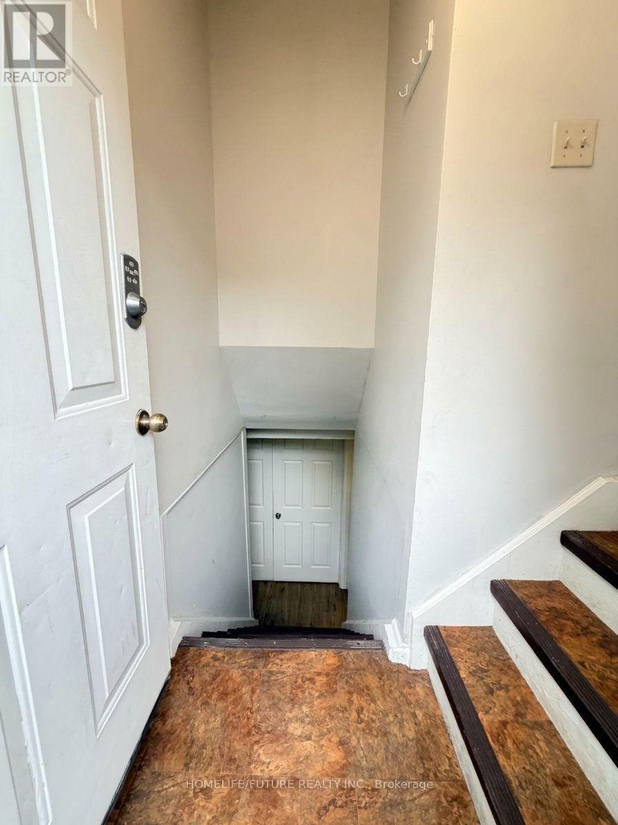 272 Kinzie Avenue Property Photo 23