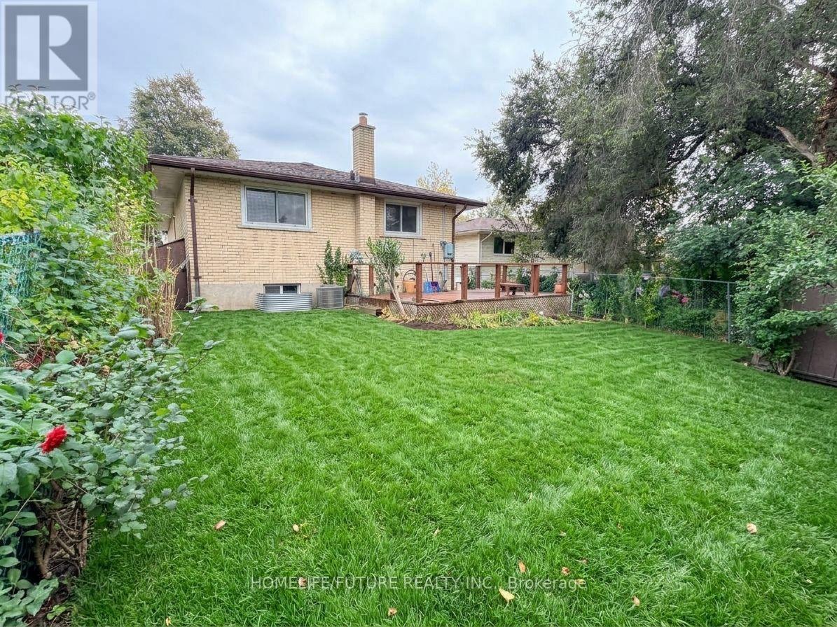 272 Kinzie Avenue Property Photo 36