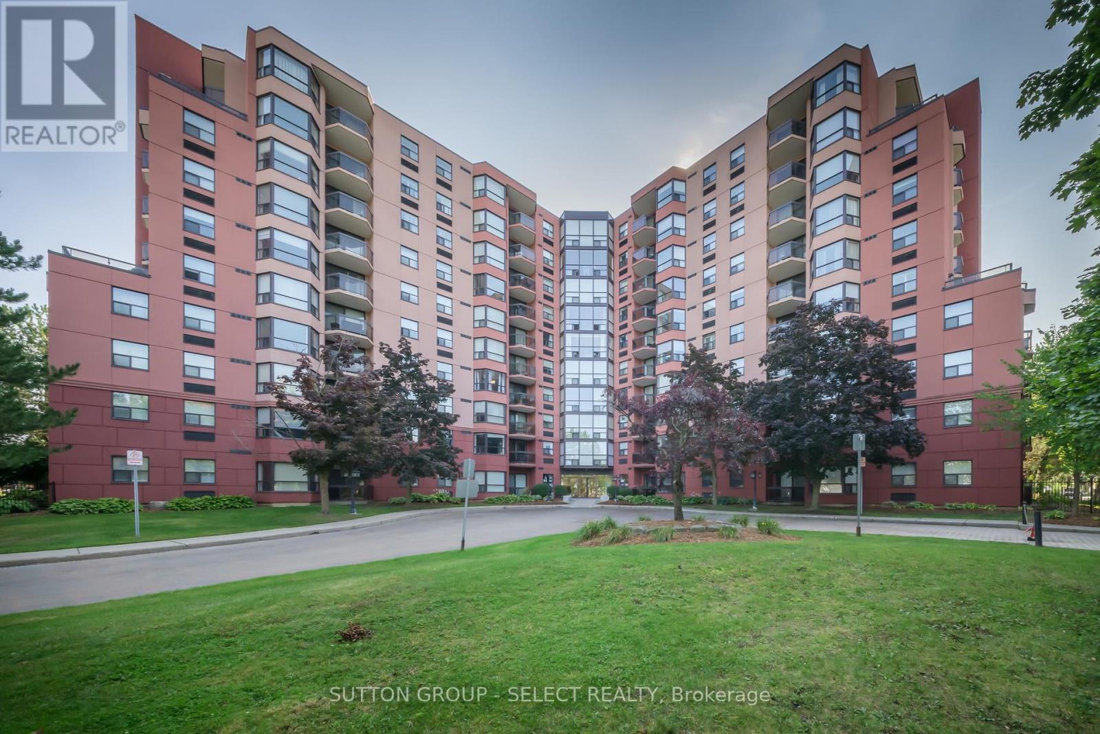 301 - 600 Talbot Street Property Photo 1