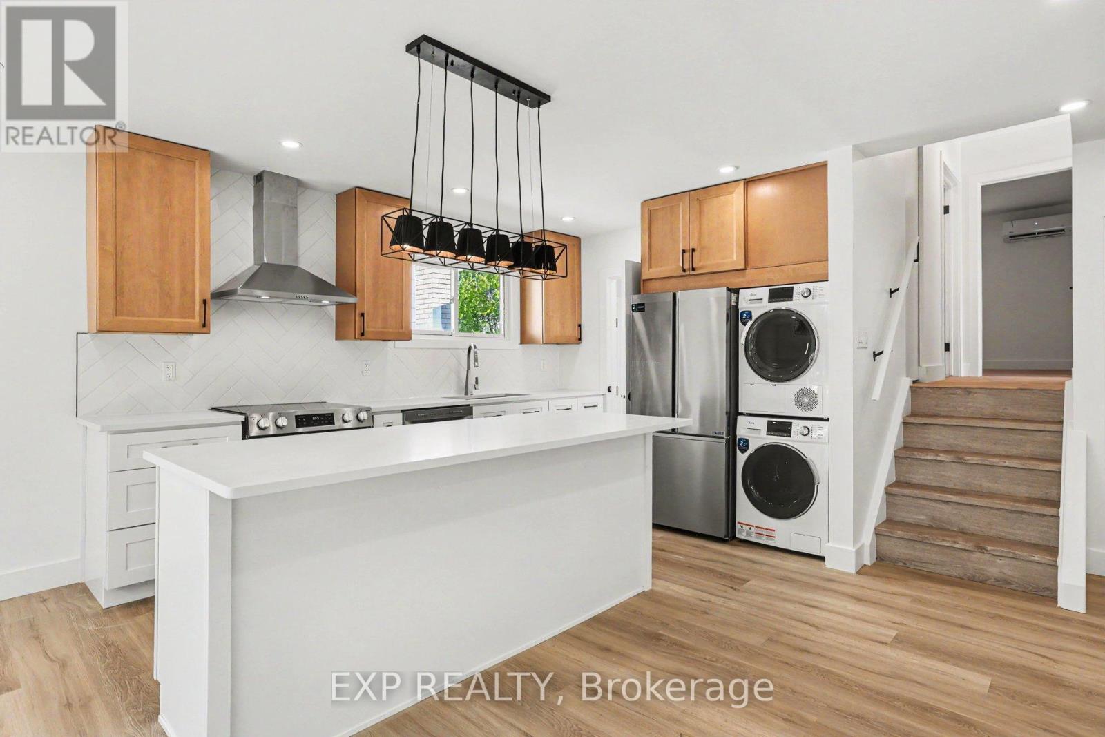 1273 Ridgemont Avenue Property Photo 6