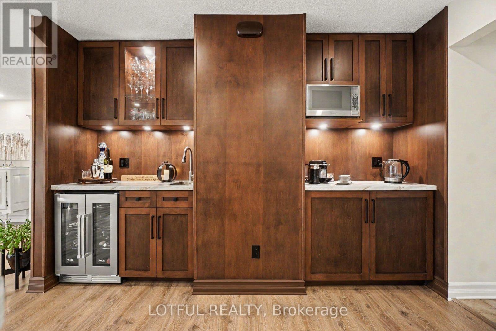 2420 Pine Avenue Property Photo 15