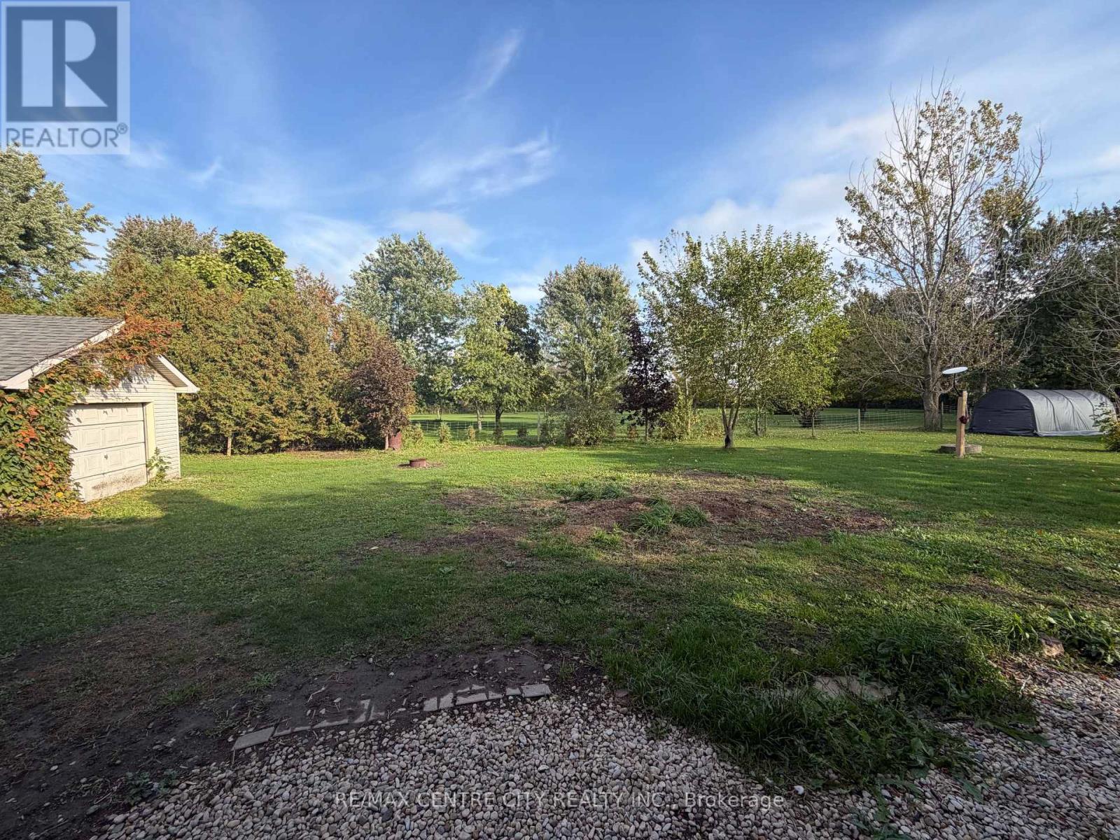 7442 Fairview Road Property Photo 10