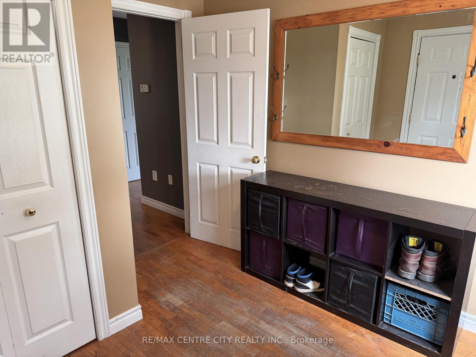 7442 Fairview Road Property Photo 26