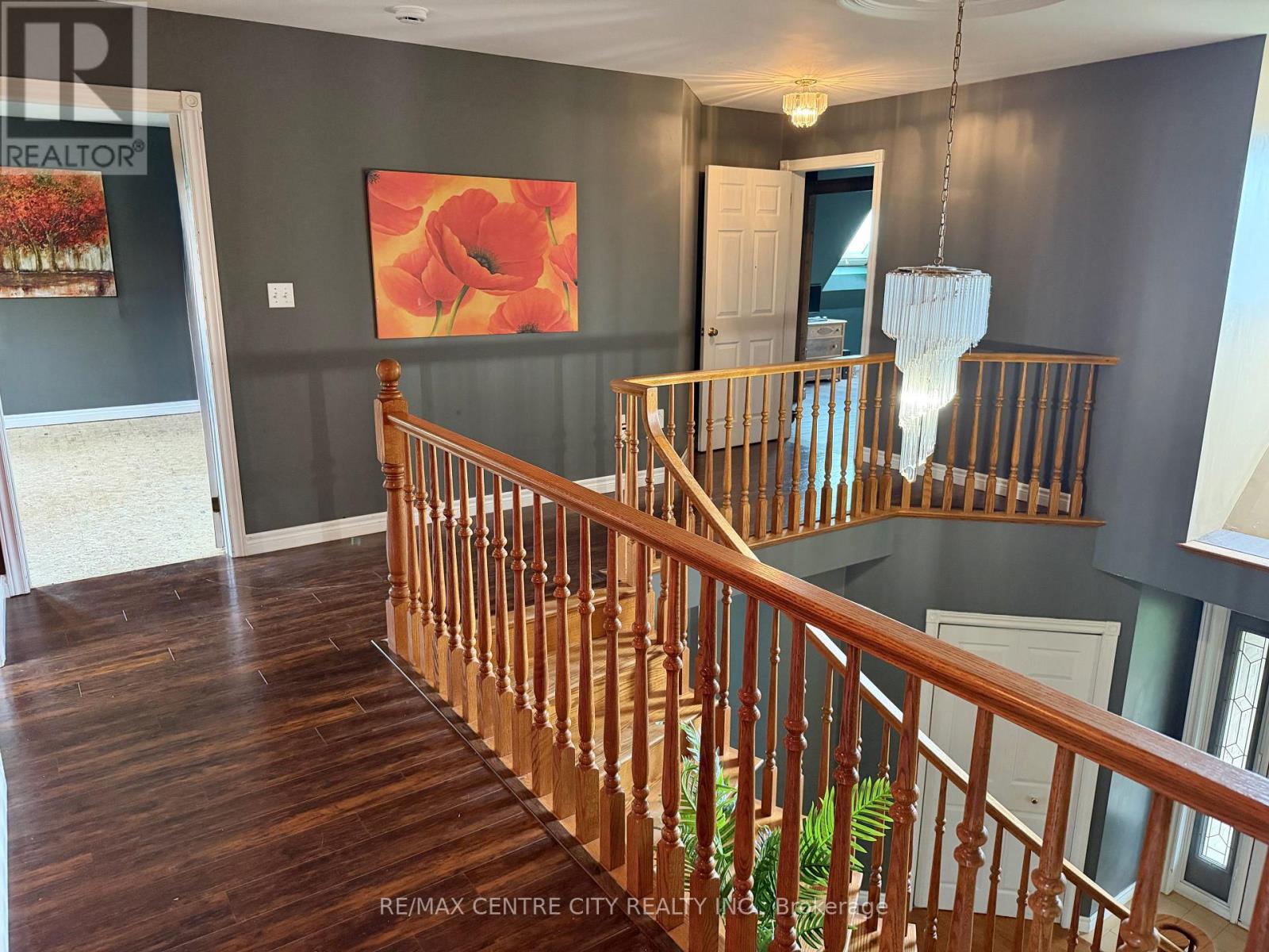 7442 Fairview Road Property Photo 30