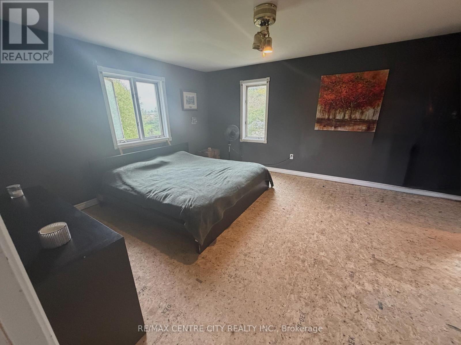 7442 Fairview Road Property Photo 31
